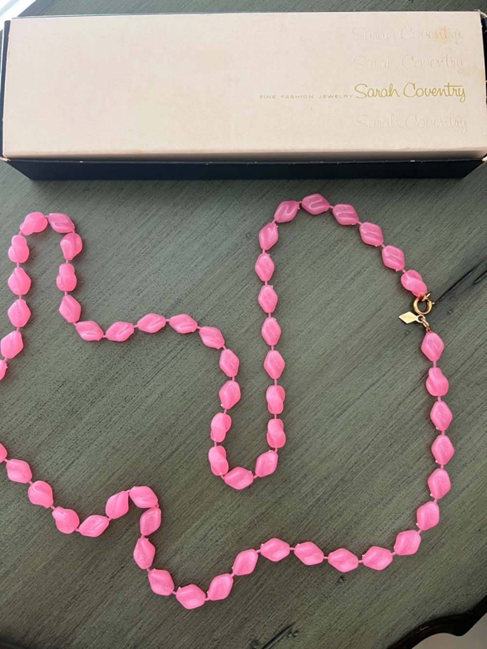 Sarah Coventry Pink Acrylic Bead Necklace